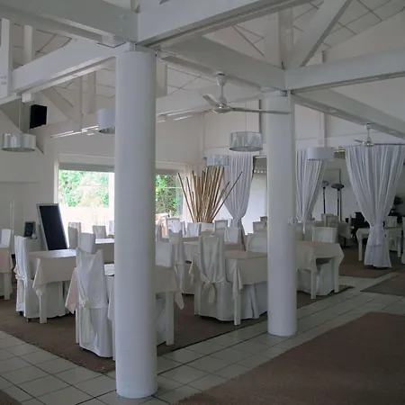 Kyriad Hotel 2*
