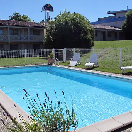 Kyriad Hotel Saintes