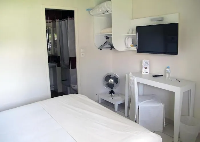 Kyriad Hotel Saintes